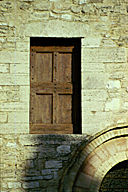 San Damiano: la porta esterna del dormitorio