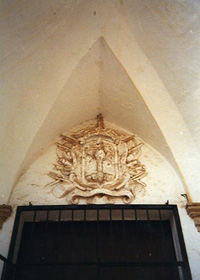 Palazzo Tafuri: Stemma all'ingresso
