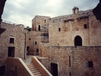 Scala ottocentesca nel cortile interno