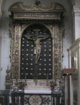 Altare del SS. Crocefisso,
fine XVI secolo. Autore ignoto