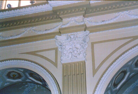 CAPITELLO raffigurante LA VITA